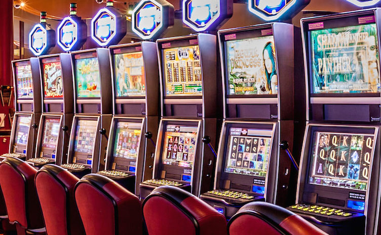 Casinos traditionnels vs casinos en ligne ?